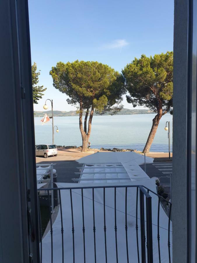 Civico36 Hotel Passignano sul Trasimeno Bagian luar foto